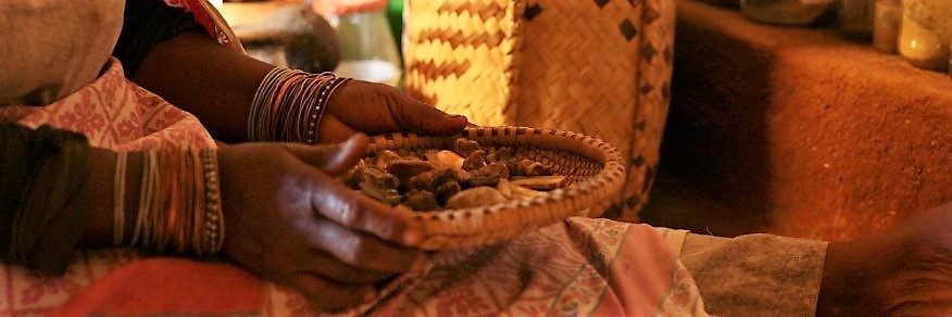 MAMA CATHY ] ™ + 2 7 6 0 80 1 9 5 2 5™]” A TRADITIONAL HEALER / SANGOMA/ A SPELL CASTER AND A SPIRITUAL HEALER In Bloemhof, Brit